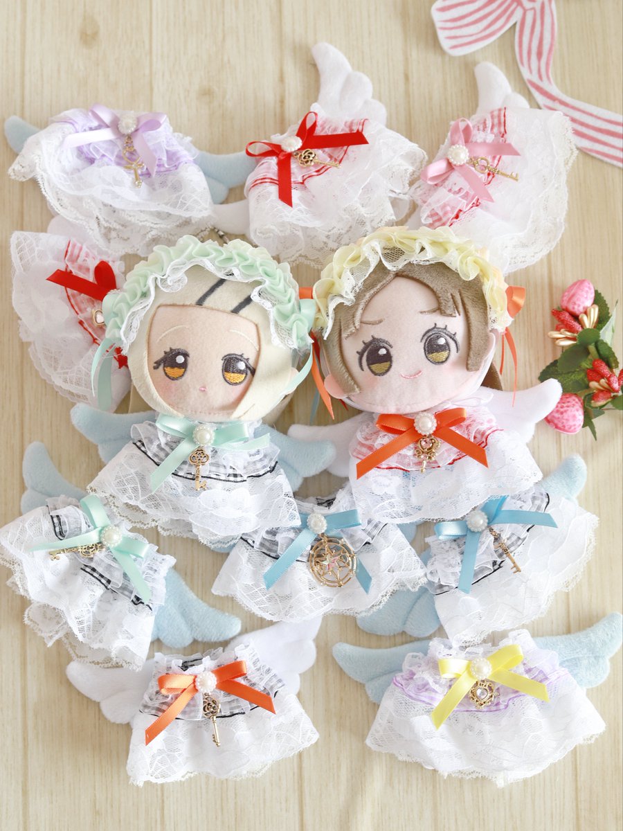 星と月のドレスぬいぐるみ3点セット ご紹介〉 ふわふわ天使のドレス。 ボリュームのあるレースとふわふわの