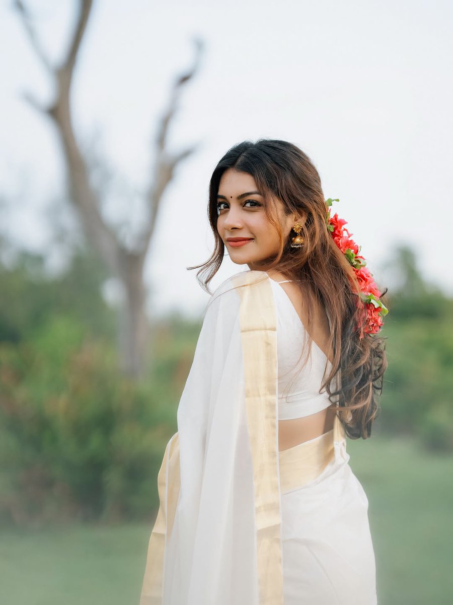 Weekendvibes_'s tweet photo. Dilsha Prasannan π€
#Dilsha #DilshaPrasannan https://t.co/AvLrOq4oCc