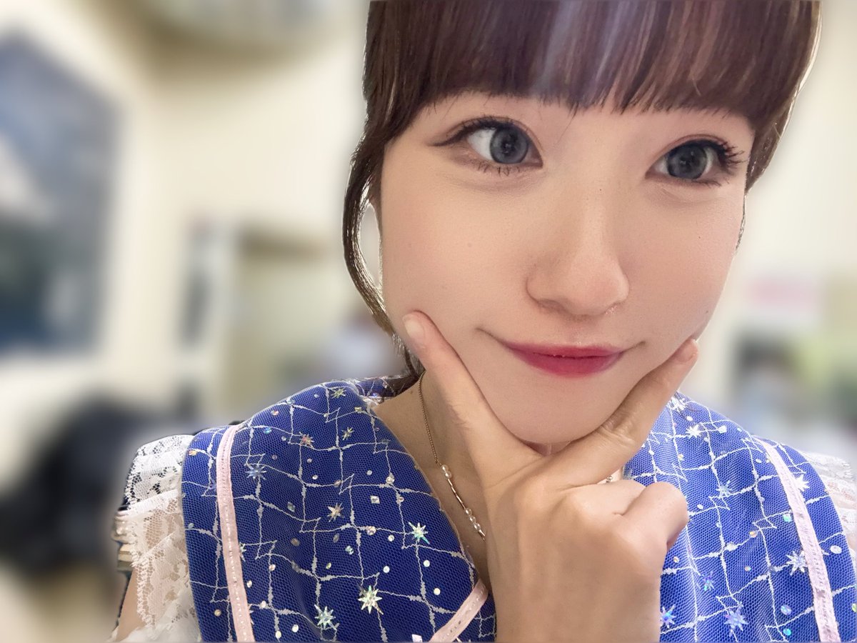 あーやん❤︎ あーやん＆莉可子の芸術家っぷりチェックチェック！おうち時間はアート 洗顔料