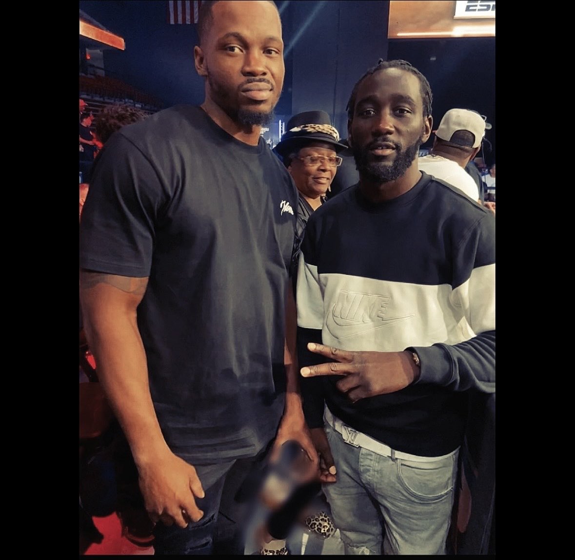 _Deonn's tweet photo. Throwback, with one of the best to ever do it. 🥊 https://t.co/jJgrul09Mz