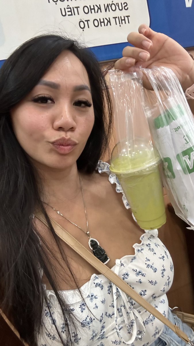 orientalaussie's tweet photo. Avocado smoothie &amp; a Banh Mi. Lunch is ready! Are you hungry? https://t.co/NAWgkDHfTI