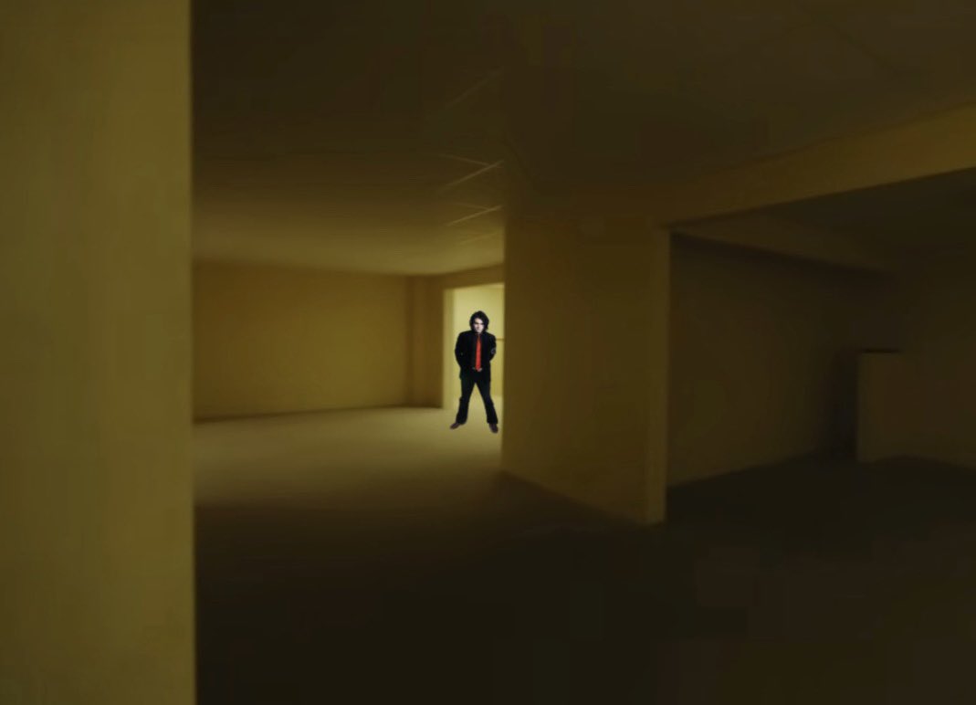 gorebugs's tweet photo. real shot from the backrooms movie . can confirm as i Just watched it 5 hours ago . you can trust me https://t.co/Rm0g0cj2VC