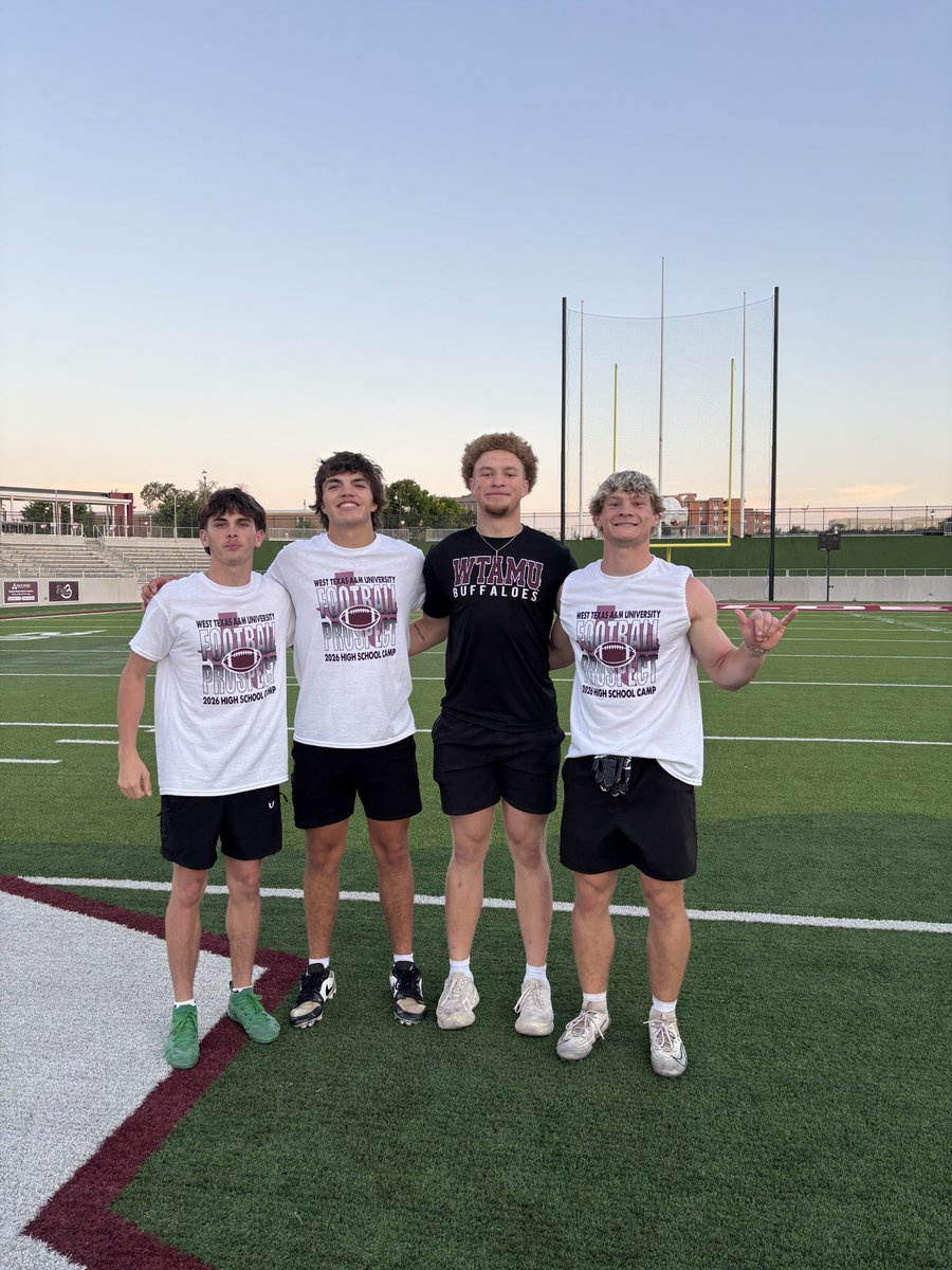 AJHuddleston_15's tweet photo. I had an amazing camp day today at @WTAMUFootball! Thank you @coachjrick and @SchroederKoby for the work today! @CoachJoshLynn @coachbanthony @maisonragland @806hsscmedia @BenG_James55 @CoachMarshall_ @Peytan_Moyers @Coop3r_Wilson @cashlofton44 https://t.co/LARycCmnog