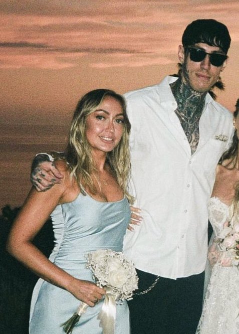themcscoop's tweet photo. 🚨 Trace Cyrus is publicly threatening sister Brandi Cyrus over rental issues on instagram. https://t.co/BZDx6pmUPU