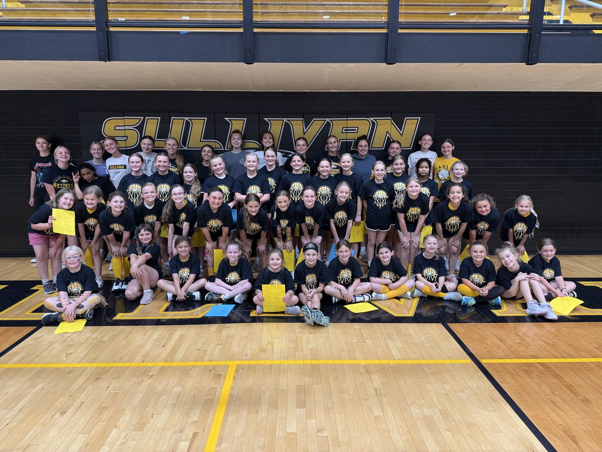 SullivanGBK's tweet photo. What an awesome few days at basketball camp this week! 🏀🦅 So proud of all these young ladies for their effort, energy, and willingness to learn. The future of Sullivan Lady Eagles Basketball is bright, and I couldn’t be more excited about what’s ahead!🖤💛 #LadyEagles #Together https://t.co/OzlWJ3pQoI