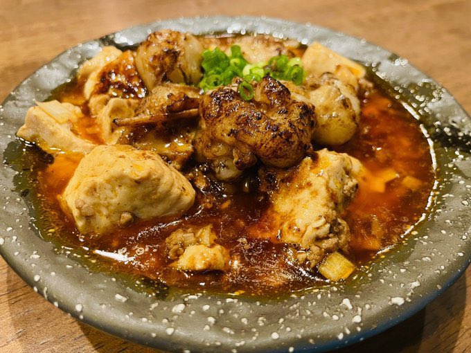 akiba_nikuzushi's tweet photo. 【5月30日&amp;31日超限定】
💸🍣月末の大サービスイベント💰🍖

5月GWもあり沢山のご来店ありがとうございました🙇‍♂️

①屋内テラス席レモンサワーボウル
1650円⇨100円
②ガリポン酢玉（おひとり様1杯まで）
490円⇨10円
③メガトンユッケ１キロ
9980円⇨7777円（限定10食）
④マーボルン復活　980円 https://t.co/bahyH9nsj2