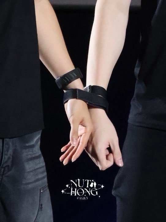 MoMoYZ85105's tweet photo. เคมีที่แค่นี้ก็ฟิน https://t.co/8pe36txqVW