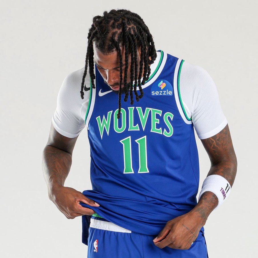Wolves Lead tweet media