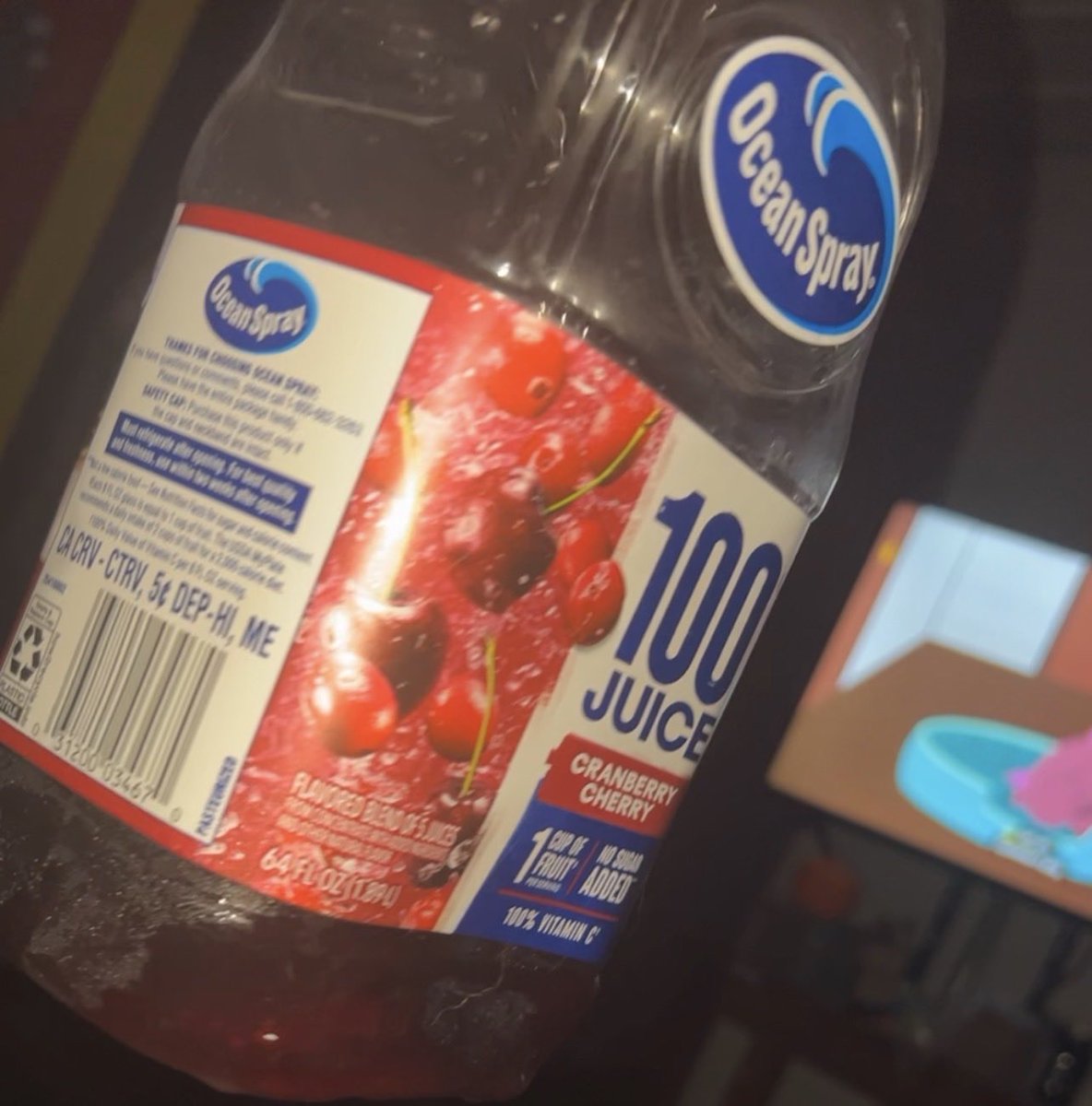 moondolleei's tweet photo. this much(just above the label) is basically 0 cals.. right..? (ps i'm a big fat liar to myself) https://t.co/CIfPSs0UVd