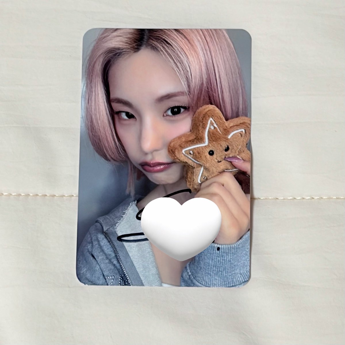 dhdhda2's tweet photo. ITZY 있지 모토 moto 예지 yeji 뮤직플랜트 musicplant 당첨 싸인 포카 양도
WTS
Sell⭕️
15.0
Only 6 pics per member

예지 리아 류진 채령 유나 yeji lia ryujin chaeryeong yuna photocard pc sell 포토카드 대면 online offline fansign event itzy 포카 winner signed photocard https://t.co/VQbbi6l0Zs