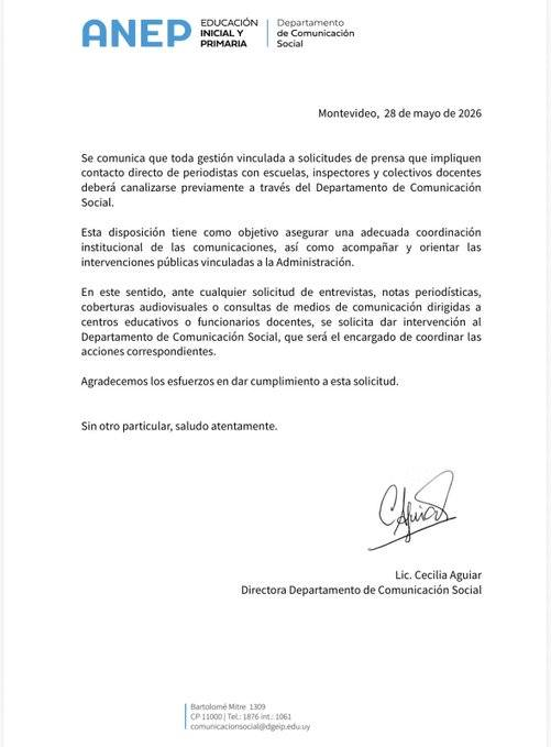 Gonzalo_Daniel3's tweet photo. Esto es terrible. Ya estamos en una dictadura. De ahora en mas una directora o una maestra de una escuela no es libre de hablar con la  prensa https://t.co/tz5IMxIG1Q