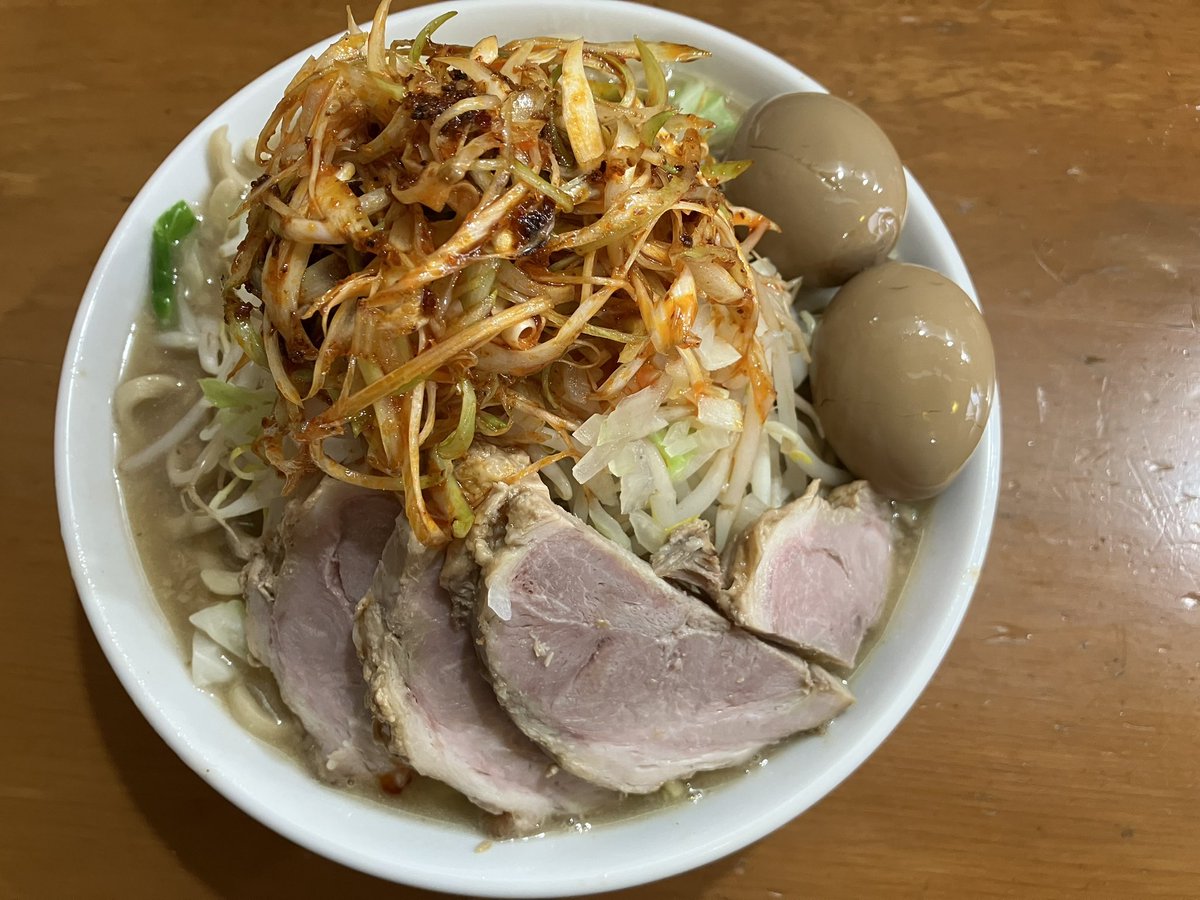 ラーメンカラス tweet media