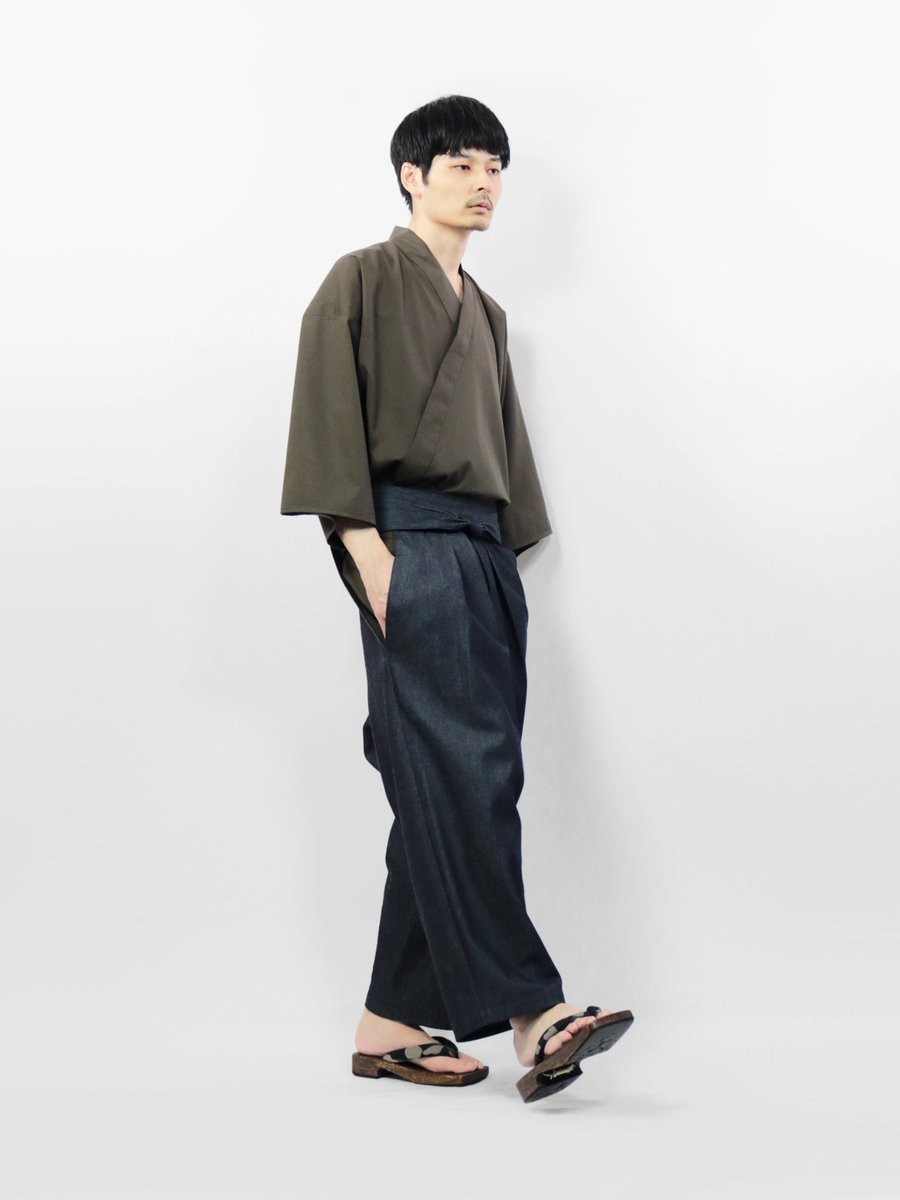 koukichi_auc's tweet photo. 【呉服の日特別セール】
セール期間限定で筒袖上衣の単品販売、セットならさらにお得になります

5/31(日)まで
筒袖上衣｜HITOIKI
https://t.co/dUbGqqSlVm https://t.co/qB0mKAjSaa