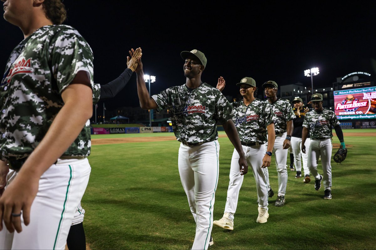 GSOHoppers's tweet photo. Seven perfect. Nine hitless.

Hoppers combined no-hitter and Reed perfect through seven! https://t.co/TQcdGBFIB9