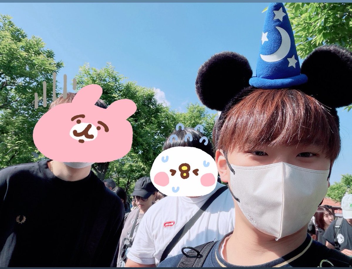 yuuton1225's tweet photo. こないだディズニー行った時の！！ https://t.co/Cvnn8myIGG
