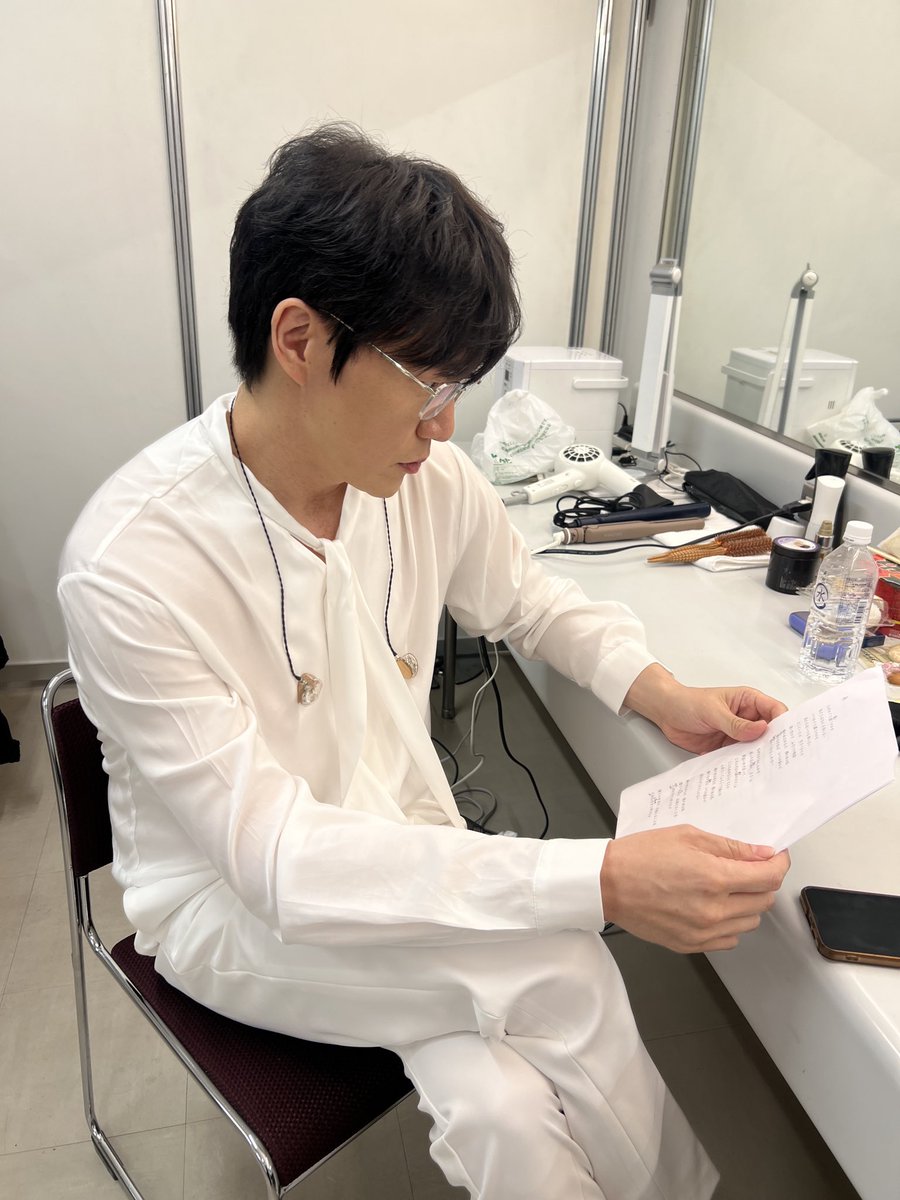 ssk_jp_staff's tweet photo. 日本へおかえりなさい🇯🇵✨

「Fantasy on Ice 2026」開幕⛸️

本日の公演はCSテレ朝チャンネル2でも生中継されるそうです📺

今日明日、よろしくお願いします^_^

#ソンシギョン #FantasyOnIce2026 #성시경 https://t.co/lbNXzZkL1a