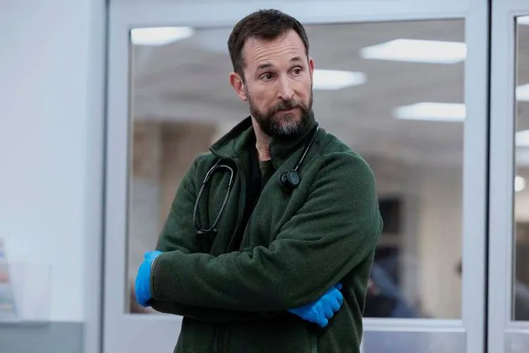 topthreeus's tweet photo. Noah Wyle is going for TWO Emmys this year Lead Actor AND Directing. The Pitt filed its boldest awards campaign yet.

READ: https://t.co/z7Whf4Z0Cs https://t.co/m3WZhQ8s4i