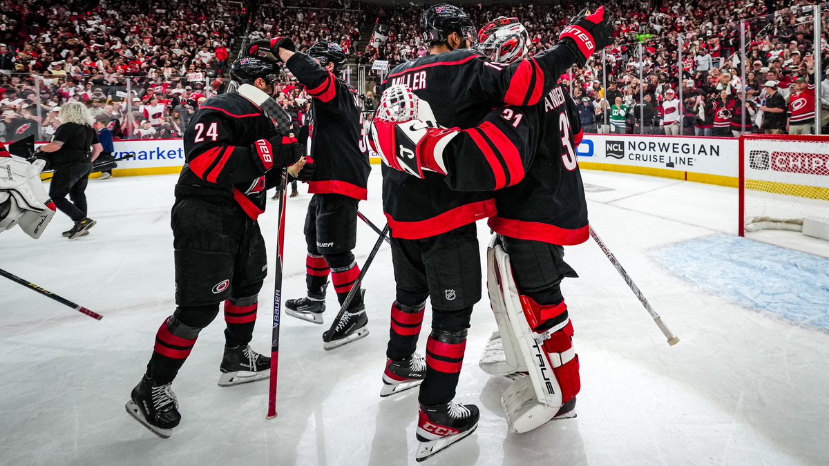 Canes's tweet photo. Pure serotonin https://t.co/ypEURsGhgT