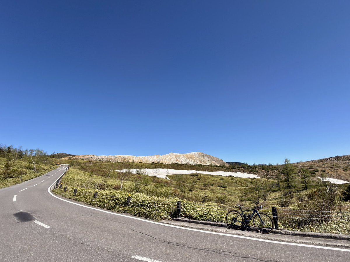 YH28330's tweet photo. ここの道が、今日いちばんの避暑地ですねー　#志賀草津道路 https://t.co/kSticr75ZA