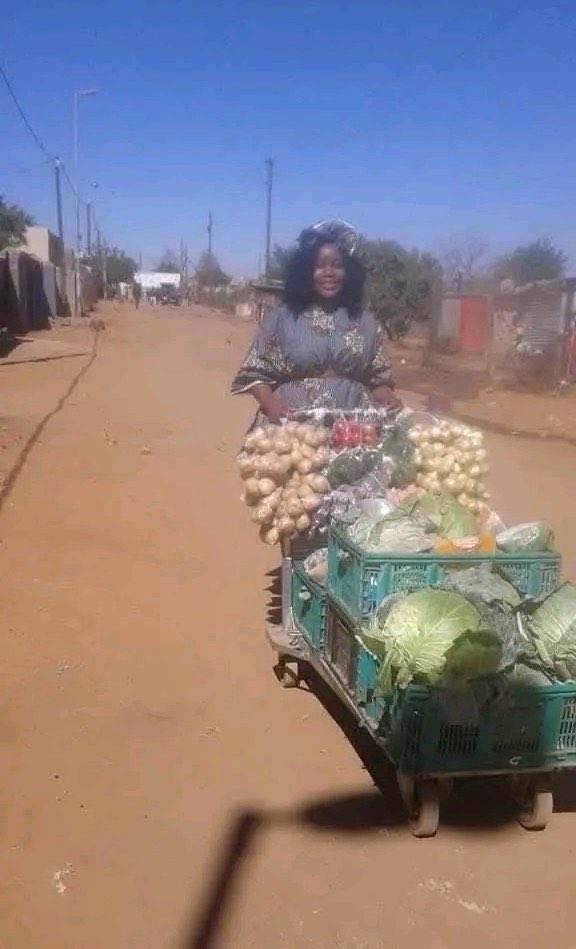 RealKoenaza's tweet photo. From a trolley to a bakkie. Clap for her. 👏👏👏👏👏👏👏👏👏👏👏👏👏👏👏👏👏👏👏👏👏👏 https://t.co/8JL0o0jzYO