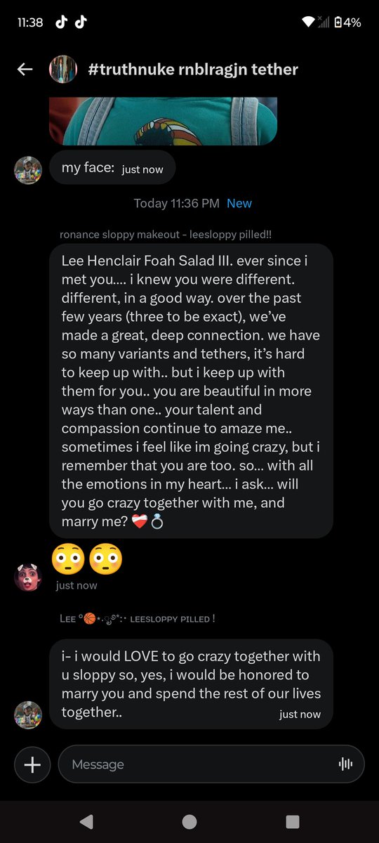 ToobyRooby40665's tweet photo. Holy fucking shit IT HAPPENED!!! EVERY CONGRATULATE LEE SLOPPY. 🩵💜 #leesloppy #theyreengaged #tobewed @phoslop @bylersstarlight https://t.co/T2dXh905ol