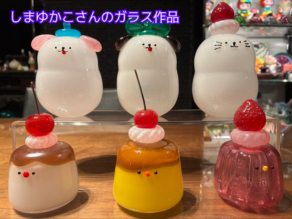 takabecolemon27's tweet photo. 主催者様、メーカー様、作家様、
関係者の皆様、有難うございました。
とても楽しいイベントでした😊
デザフェス63、私のお迎え品です。
ベニアズマイモミさんのGIGIGUちゃんや
しまゆかこさんのガラス作品をはじめ、多くの素晴らしい作品に出会えたことに感謝🙇

#デザフェス63リポスト
@designfesta https://t.co/CDbM6drFtS