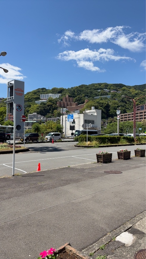 map_yaesu's tweet photo. 明日は日本ダービーや嵐のラストライブなど皆様お忙しい所恐縮ですが、麻雀MAP八重洲店もよろしくお願いします🙇‍♂️現状ガラガラです💦

ちなみに本日は満席‼️天気もメチャいいですね☀️
#ダービーウィーク #嵐 #ラストライブ #麻雀 #八重洲 #京橋 https://t.co/3S9YHALL0X