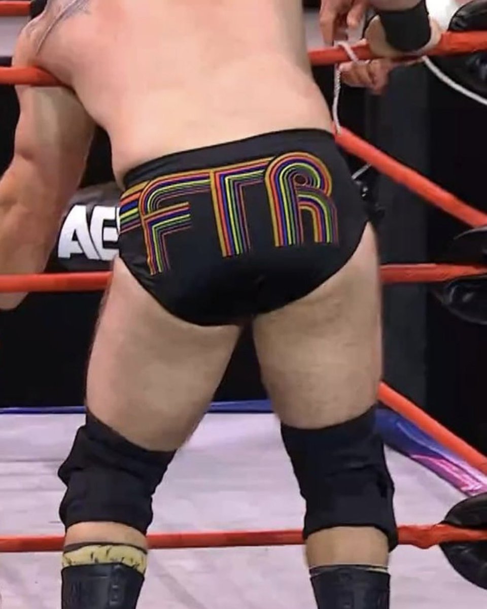 NothingButFists's tweet photo. Your favorite wrestler. https://t.co/XlafQgqJ2Z