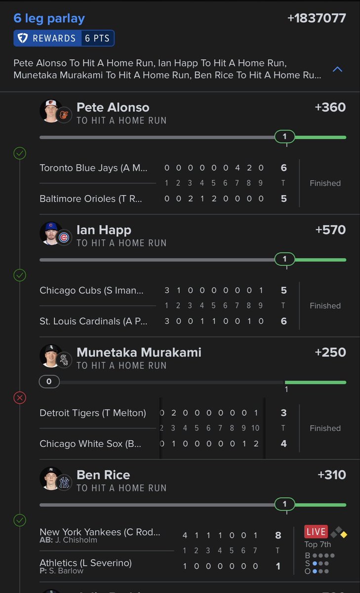 ThxyouRay's tweet photo. @FanDuel @FDSportsbook Murakami left the game due to injury ?? https://t.co/WZy94QvnOh