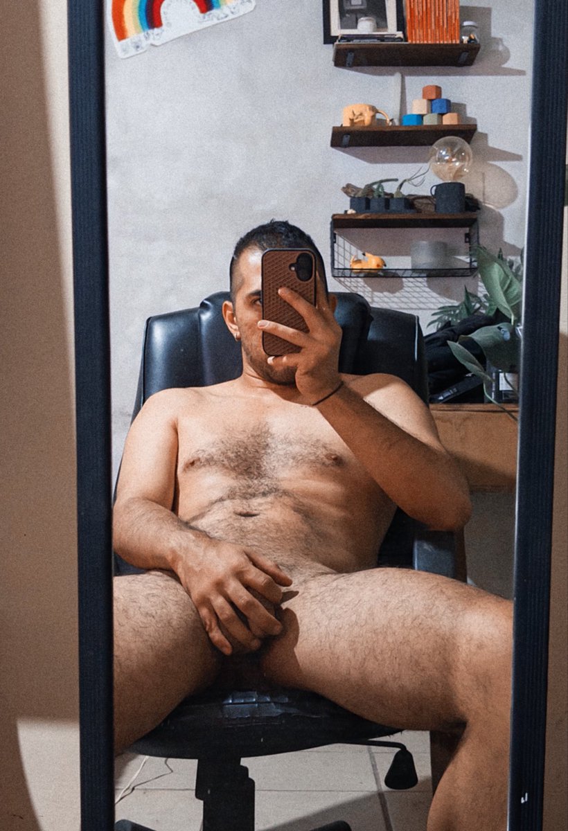Valhh95's tweet photo. Hace mucho calor 🥵 https://t.co/KADi4U2wdn