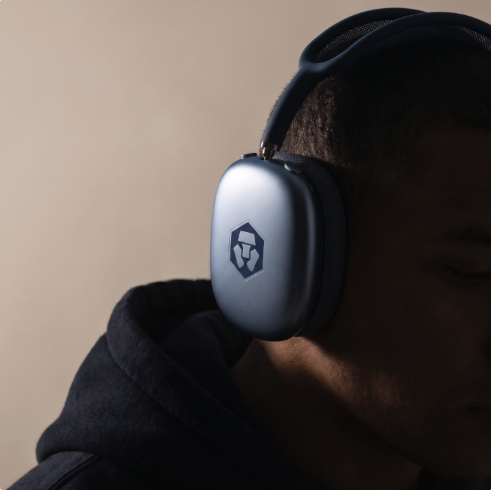 cryptocom's tweet photo. The most valuable skill is tuning out the noise https://t.co/ENv95maGJu