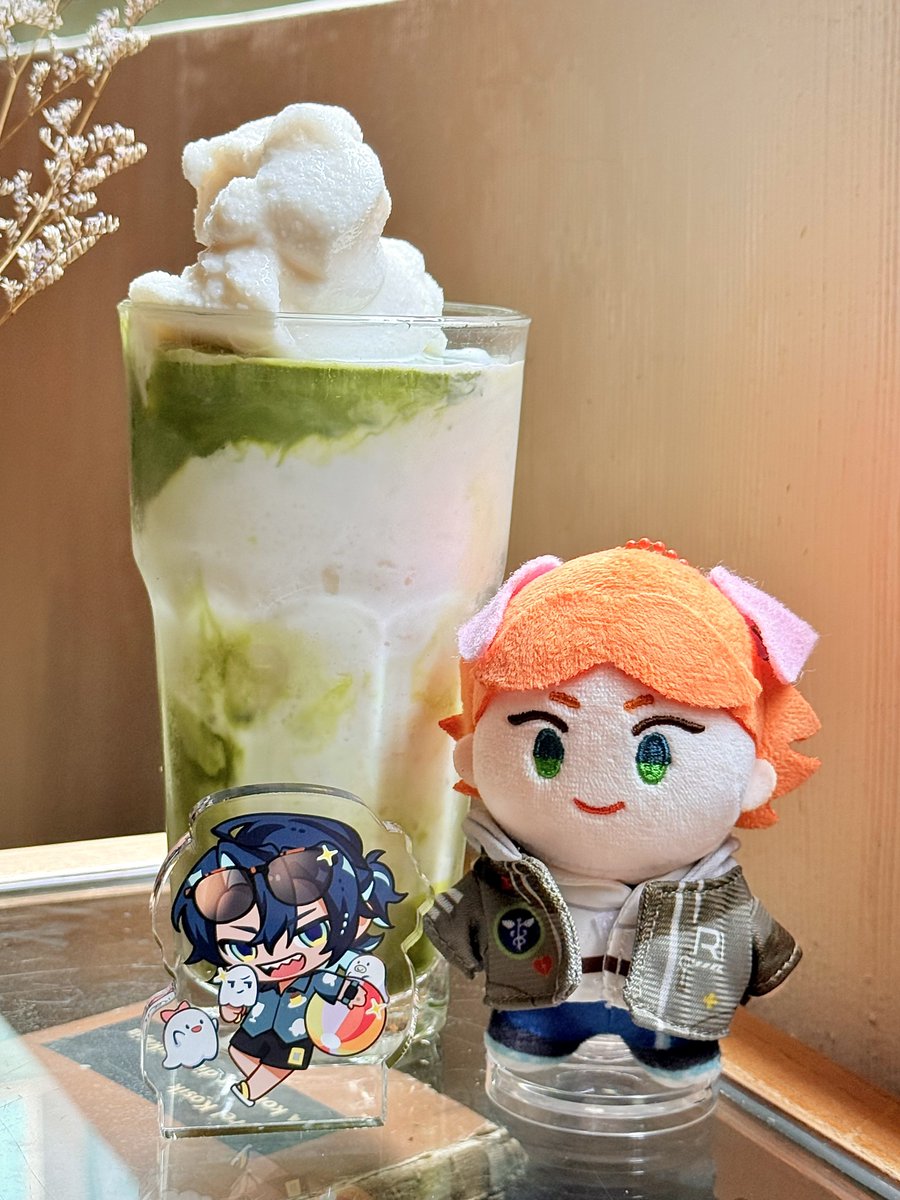 Hazkuo's tweet photo. 不可能現在還沒有咖啡豆😭🤌欸但是抹茶椰子冰沙怎麼好好喝好意外！！
然後店員說6/1-6/5公休喔！！
阿邁真的不論何時都充滿自信，沒咖啡豆也充滿自信，吃河粉也好有自信，連帶的我也充滿能量🫱

#吃喝萬樂 https://t.co/OrpsMlCapH