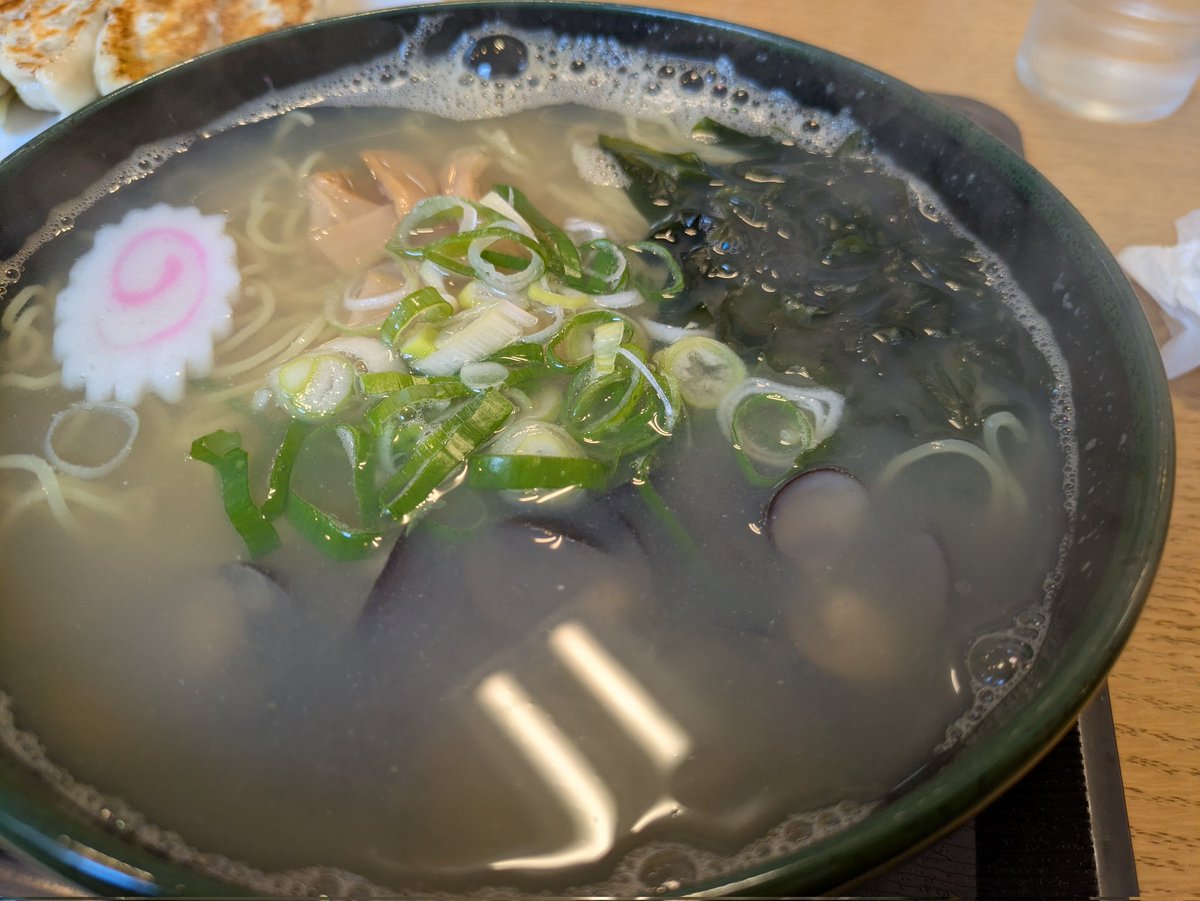 emorima's tweet photo. 五所川原にもしじみラーメンがあると聞いて…
（宍道湖のしじみの方が大きい!） https://t.co/3YZ59ldSTB
