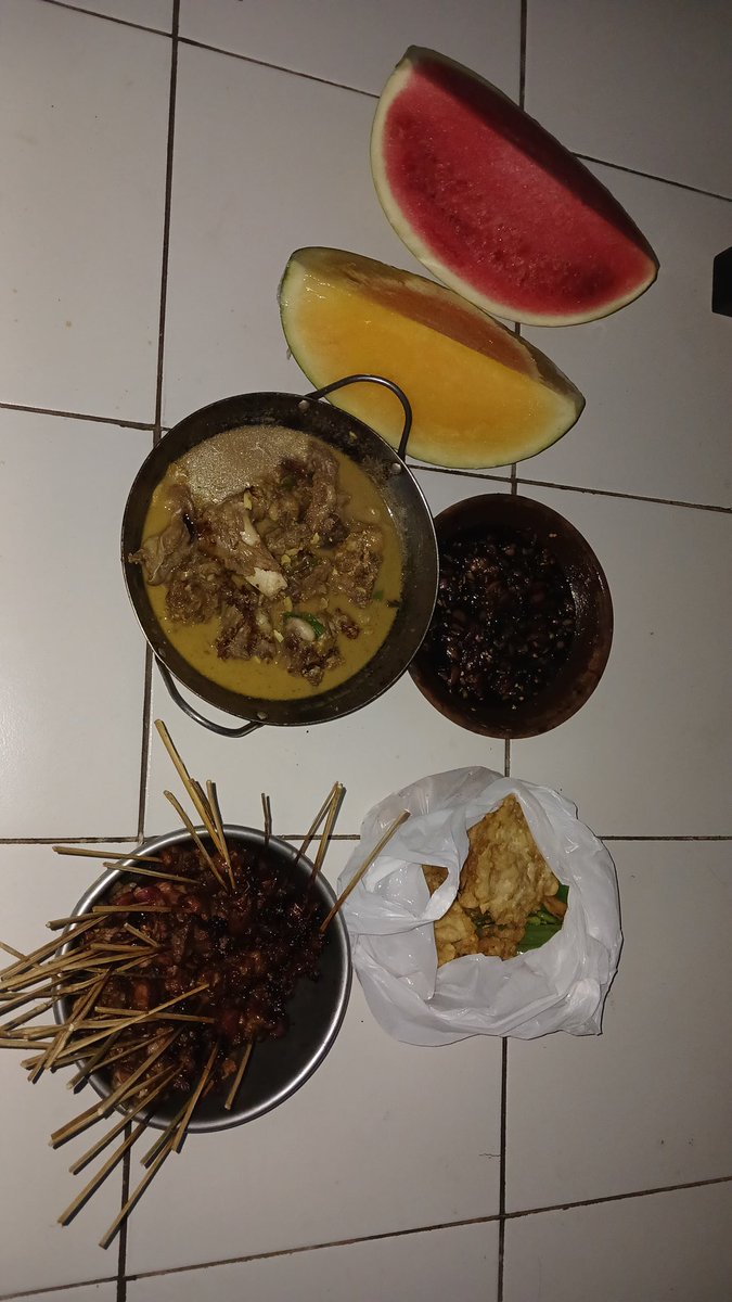 ___daun's tweet photo. kanmakanmakann https://t.co/k7ZtEJG7lR