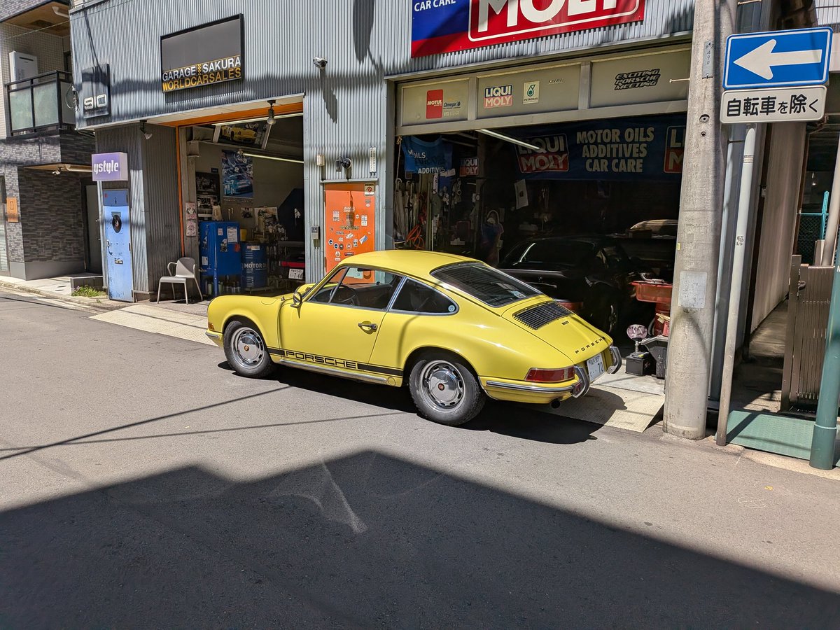 wireless_power's tweet photo. Porsche https://t.co/eCdWgIYGqH