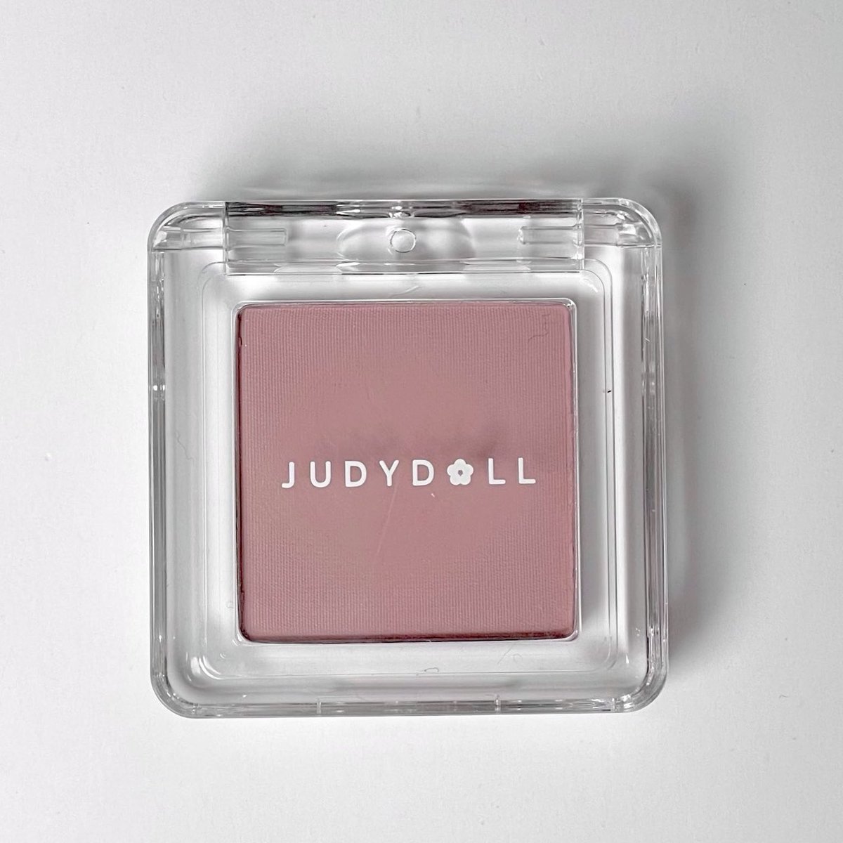 jjdoesitwork's tweet photo. judydoll สี 48 เลยสวยมากกกกกกก เป็นโทนชมพูตุ่น ๆ ที่สวยแพง แบบปัดแล้วดูผู้ดีอะ 5555555555 จังหวะความนัวความละมุนแบบปัดแล้วมันดูนัวๆ เหมือนใส่ฟิลเตอร์ให้แก้ม พิกเม้นชัดแต่ไม่แน่นเกินผิวเข้มก็ปัดขึ้น แล้วนัวแบบที่ปัดแบบรีบๆ ยังไม่พลาดเลย โคตรสวยยย https://t.co/F901n6kehO