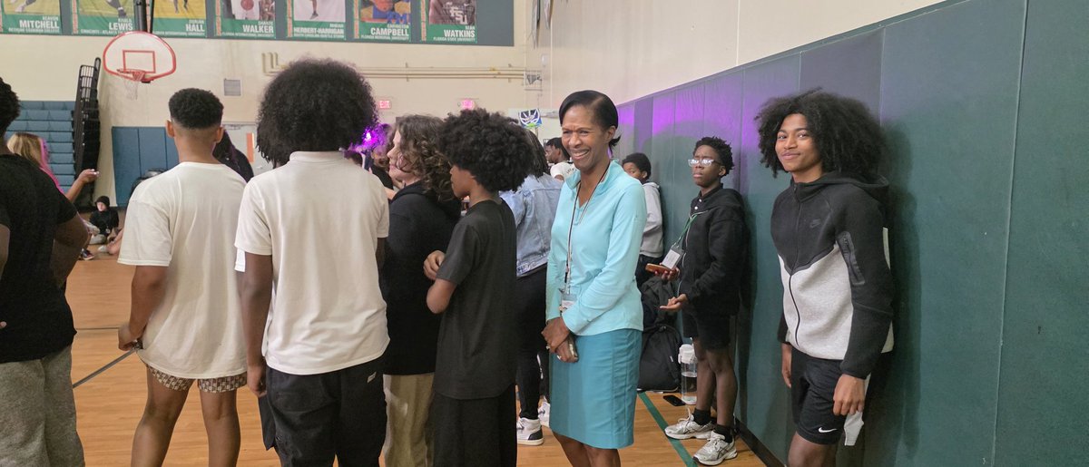 Pines Collegiate Academy 6-12 tweet media