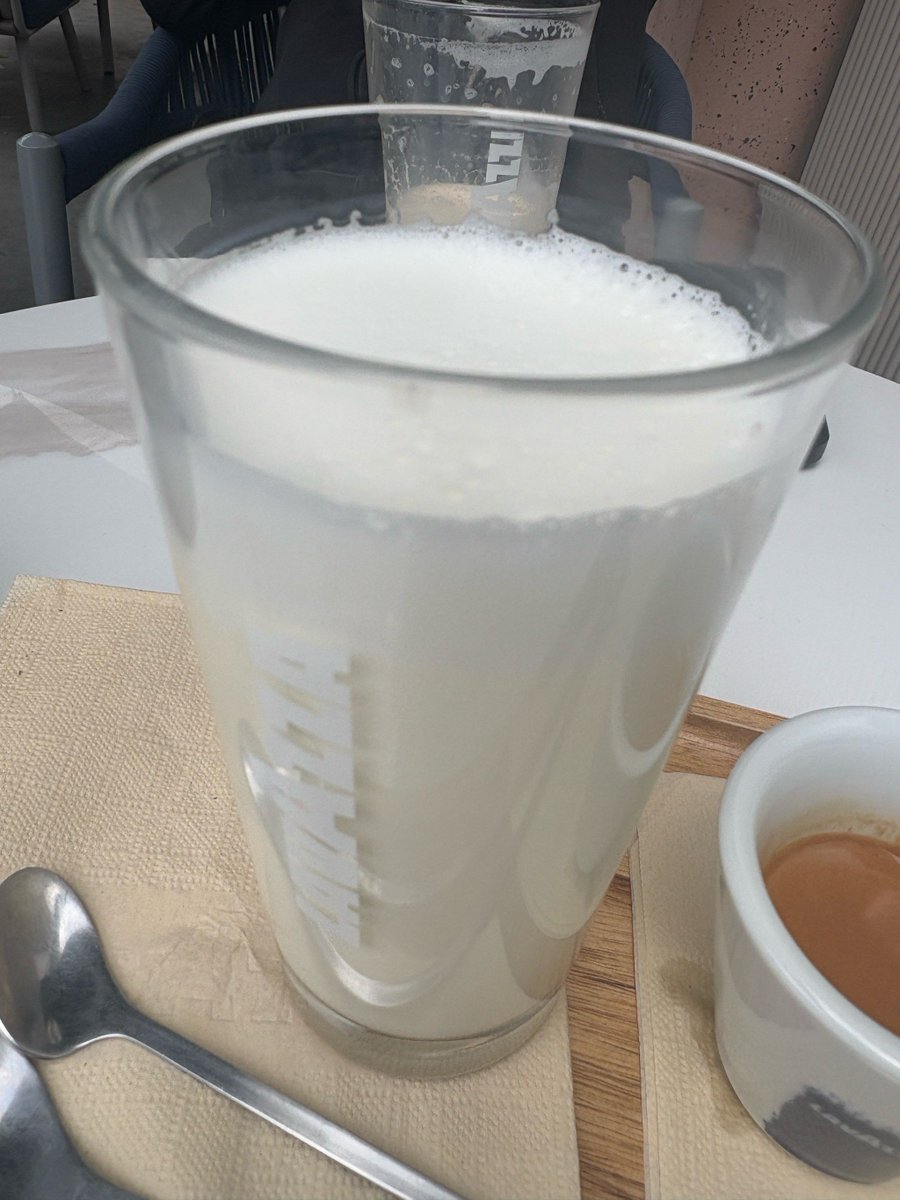 Stevensoftware's tweet photo. Just tried the new coffee shop’s cold brew with oat milk foam—smooth, creamy, and the perfect pick-me-up for my morning walk! Highly recommend this fresh local spot. https://t.co/vR3rP8huyT