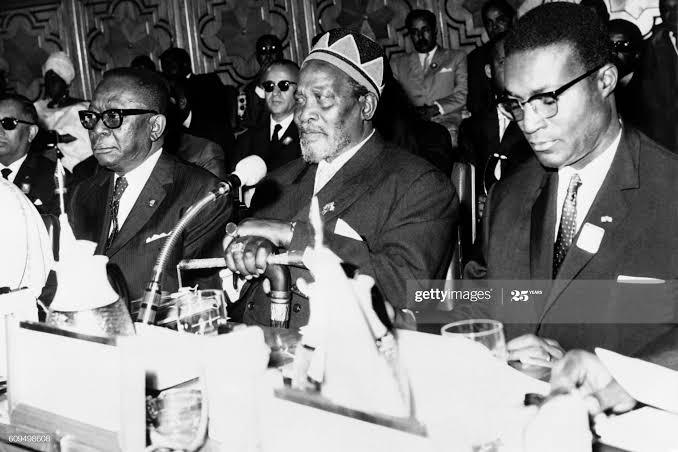 MainlandAfrica's tweet photo. Not a single Southern African nation participated in this conference, not even through the liberation fighters representatives. Only Malawi was present as a newbie but did not vote. 32 countries including Ghana &amp; Nigeria voted for this under influence of Arab financiers. https://t.co/kBw5dinIPt