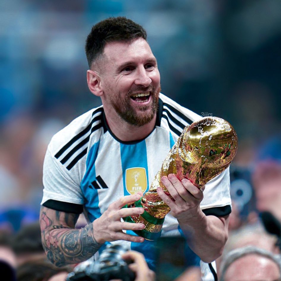 MESSI GOAT tweet media