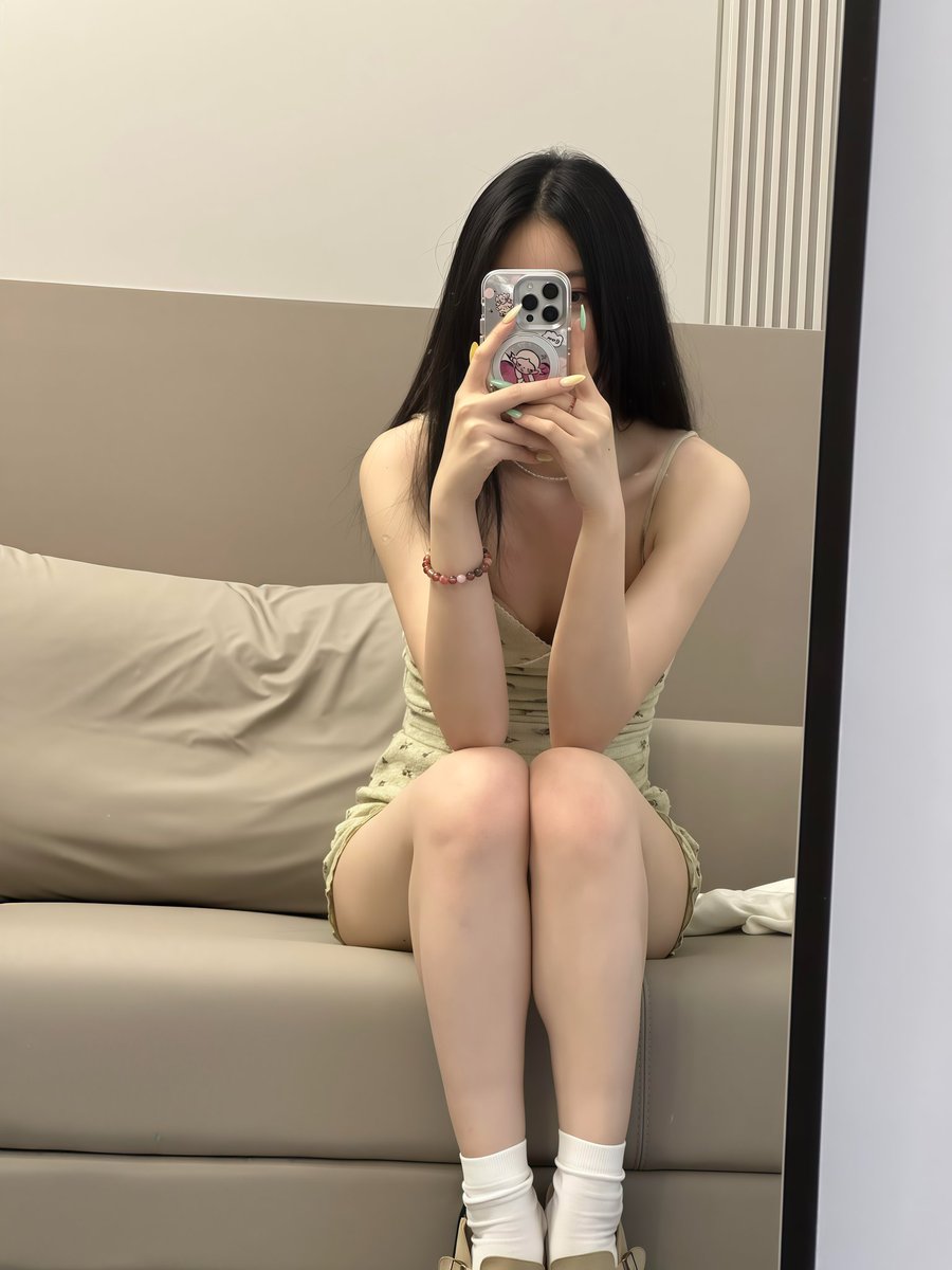 jdvrj452's tweet photo. 一个人去体会生活，不要管别人怎么去看 https://t.co/R5PAIB0Yaw