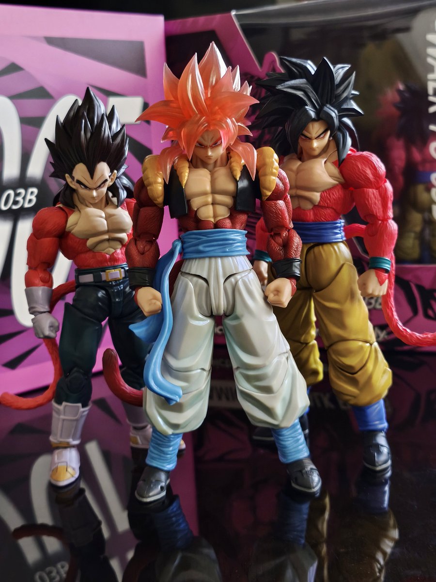 xdeusx's tweet photo. Super Saiyan 4 Gogeta (3/3)
#DragonBallGT #Gogeta #Kamione #TonsenArtToys #SHF https://t.co/a8K8LfSKDr