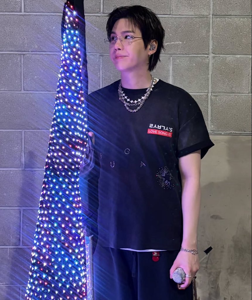 taeteb's tweet photo. Mi amor 😭😭😭💗💗💗💗💗 https://t.co/xIAxACoWFi