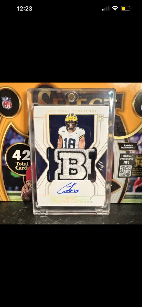Scotta1916's tweet photo. @CardPurchaser anyone interested? shoot me some offers let’s work a deal out. https://t.co/QPutrDGNkO