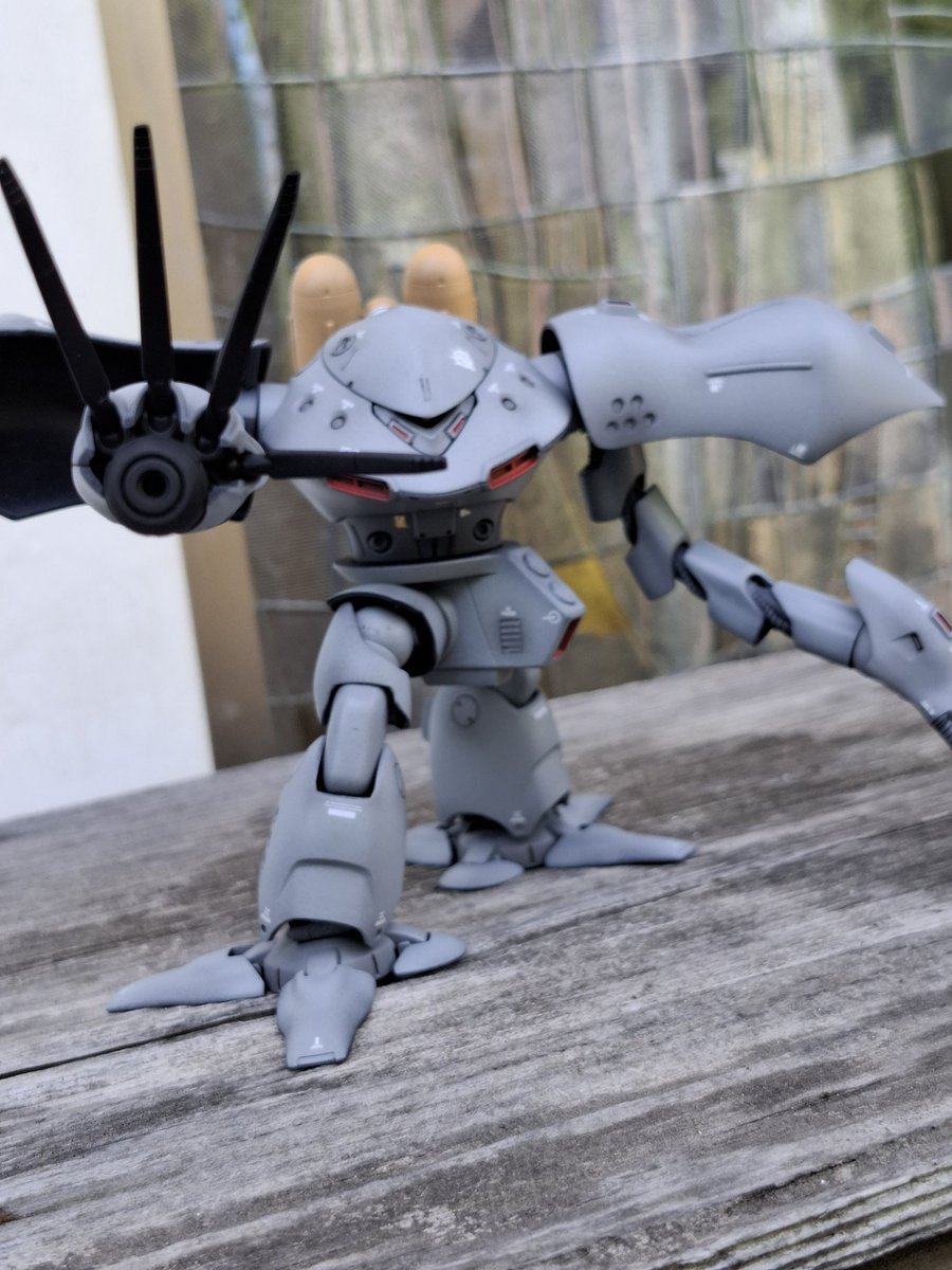 pampi5666's tweet photo. HG 1/144 ハイゴッグ
これにて完成～✨️
思ったように塗れなかったけど良しとします
ビコーンシステム搭載💡
#ガンプラ #gunpla #水泳部 https://t.co/cPiEx4nS2q