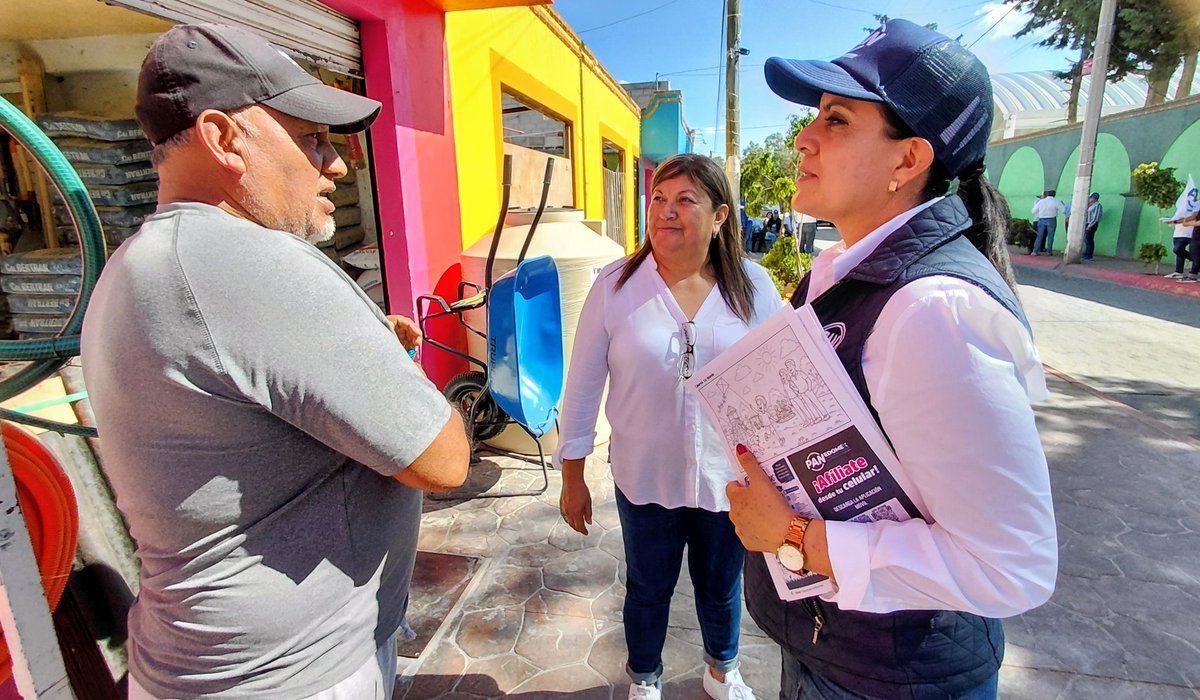 pan_edomex's tweet photo. Como parte de la gira de estructura municipal en #Nopaltepec, recorrimos el municipio para escuchar a la militancia y a las familias.
Destaca la inseguridad y el respaldo al campo. Con cercanía, organización y unidad, seguimos construyendo un mejor Edomex. https://t.co/A0zZbzCWTc
