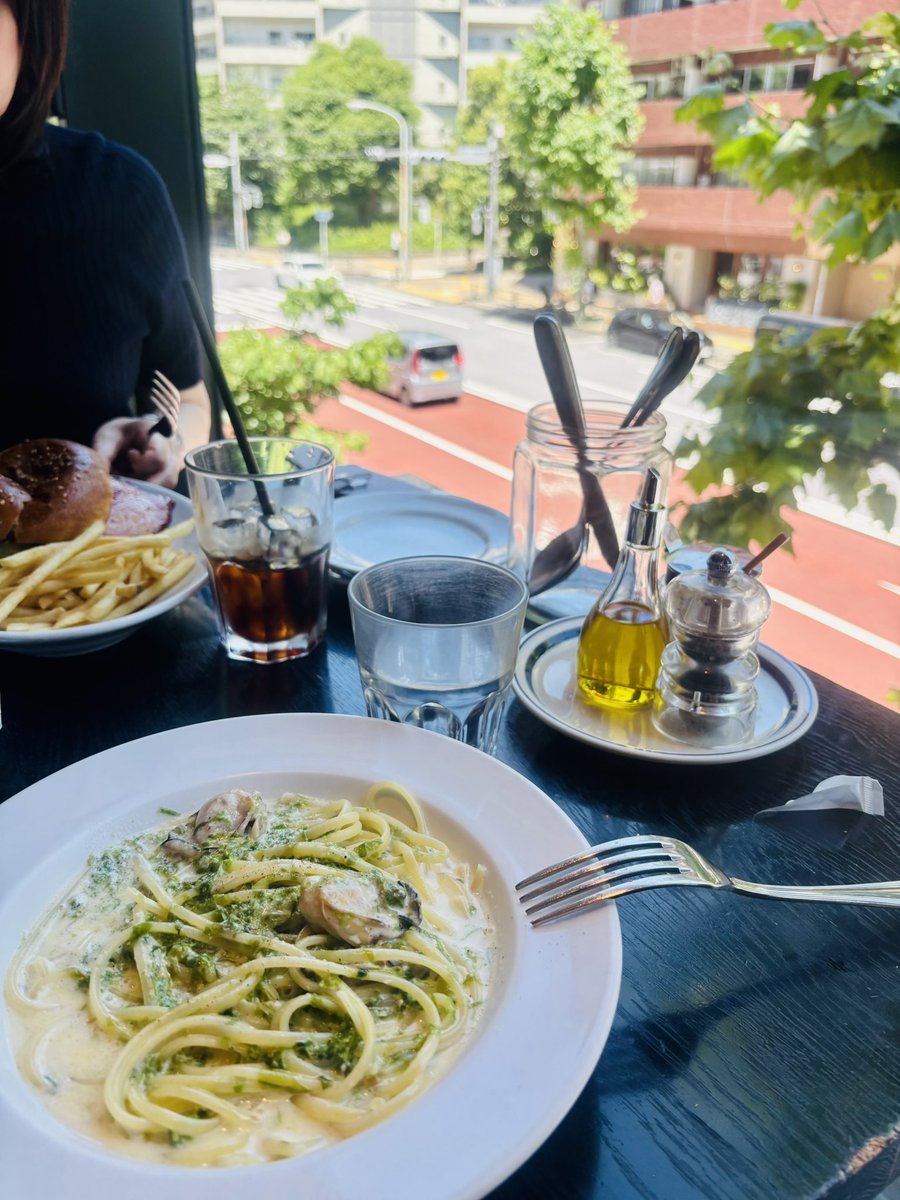kkulmyc0's tweet photo. 久しぶりのパスタおいしかった
グルテン大量摂取🤧 https://t.co/P1PWSeaIlO