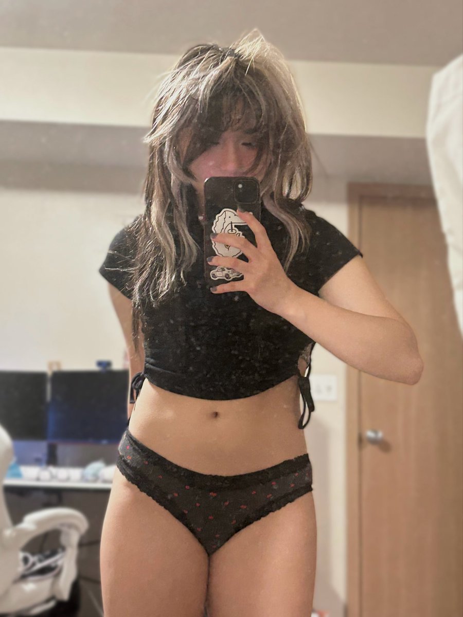 OffbrandTea's tweet photo. messy https://t.co/6dQyUFSEjI