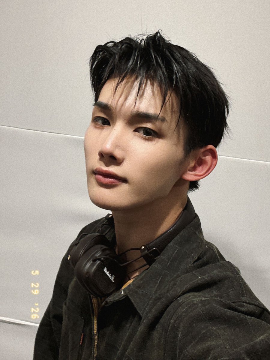 Asaku Jo tweet media