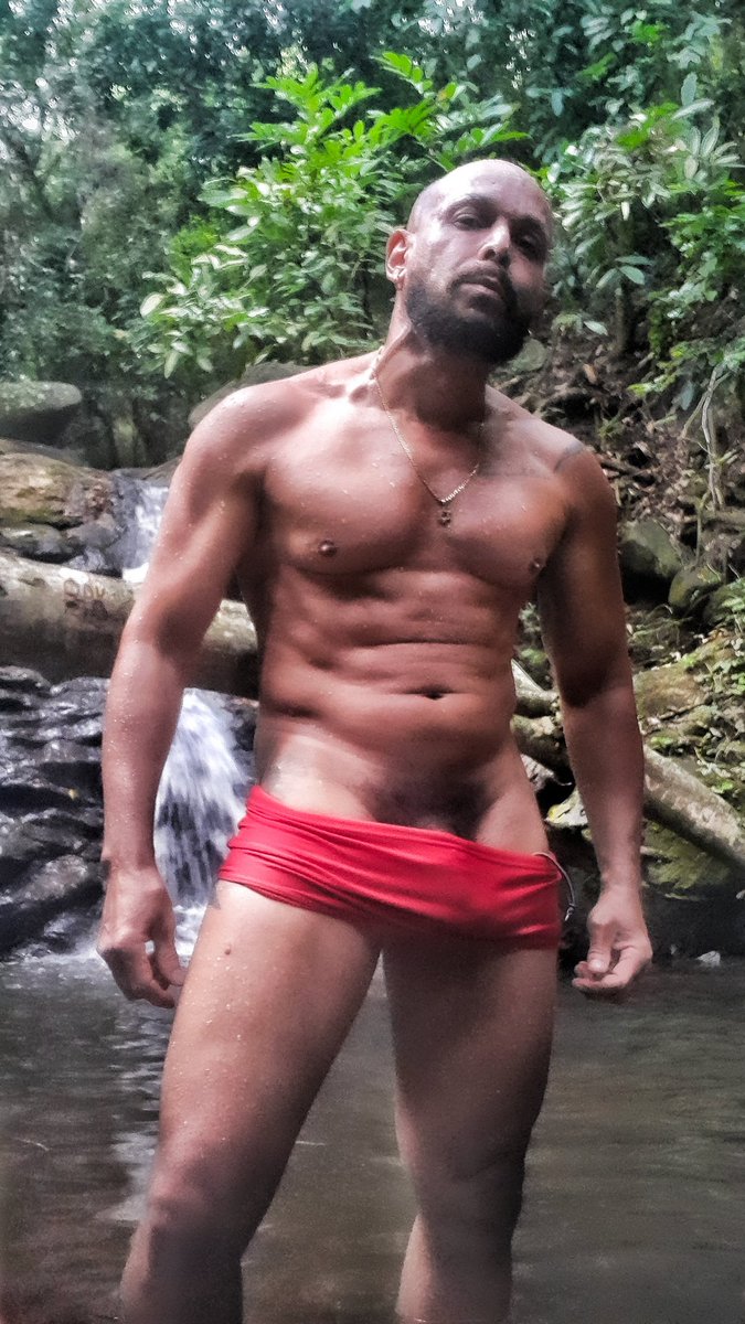 MThotofc's tweet photo. Como é bom se sentir livre dentro da natureza 🙌😈
Acompanhe o privacy follow me ✌️ https://t.co/ZPV6BvL68K